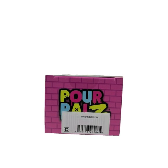 Pour Palz 3.2" Key Ring Bear DIY Paint & Pour Craft Kit - Picture 6 of 6
